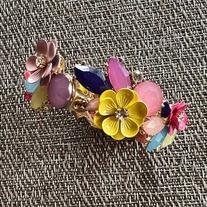 Romantic Metal Flower and Rhinestones Bracelet Jewel Toned Vintage Inspired